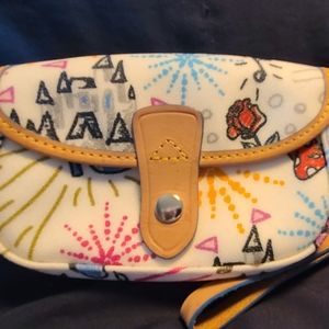 Disney Dooney & Bourke sketch pattern wristlet